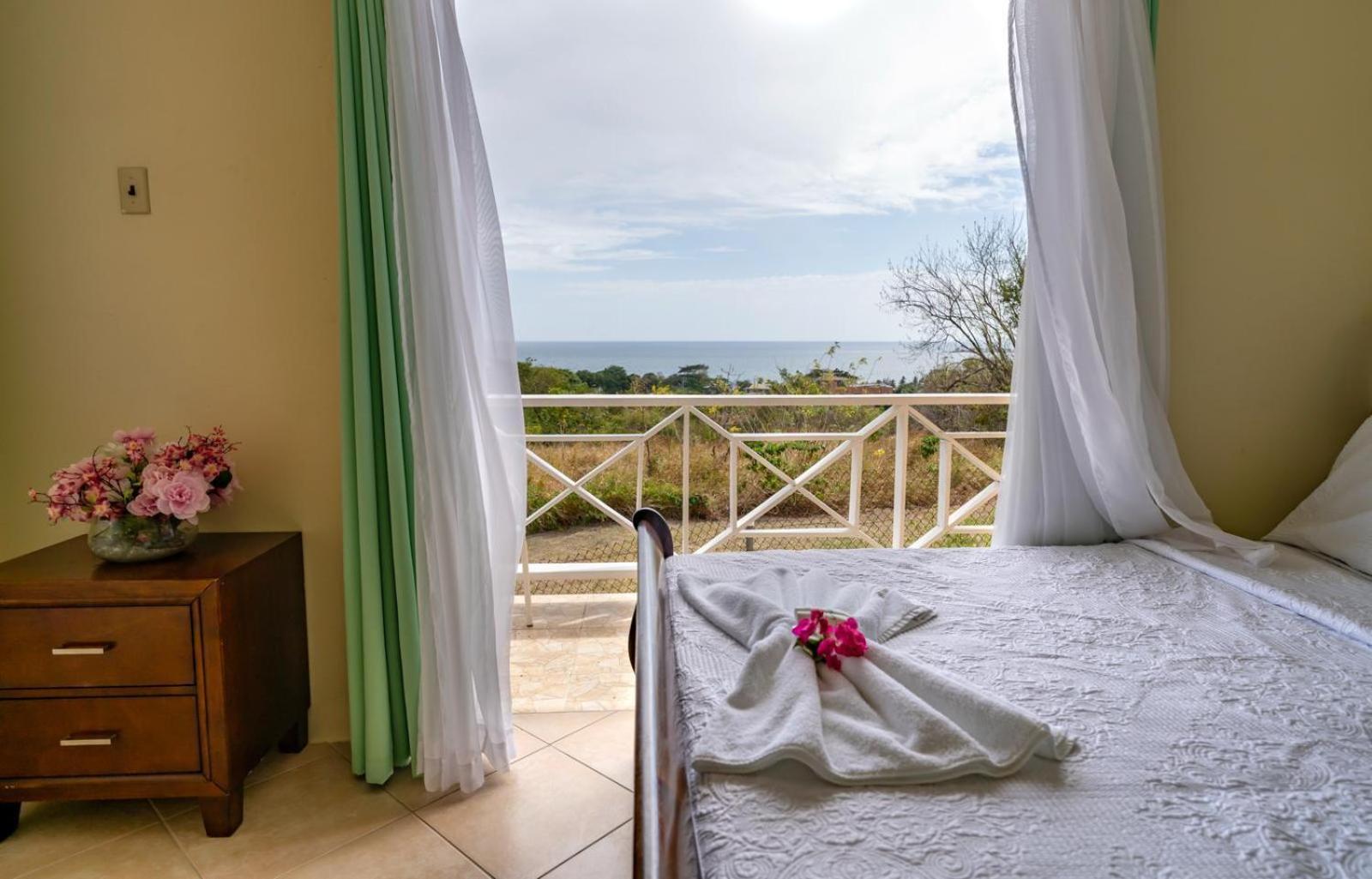 Faith'S Villa Tobago Diamond Extérieur photo